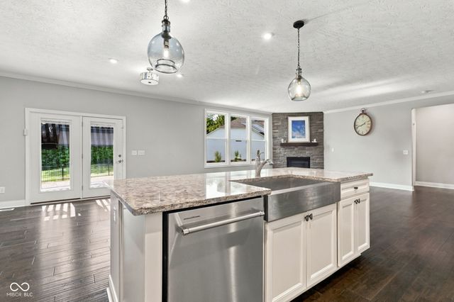 12881 Deer Bank Road, Fishers, IN 46037