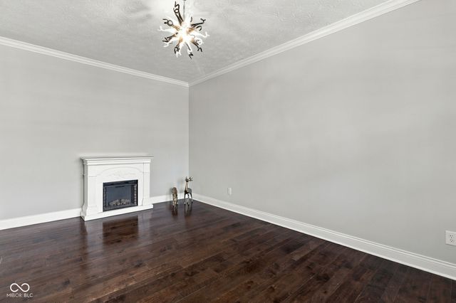 12881 Deer Bank Road, Fishers, IN 46037