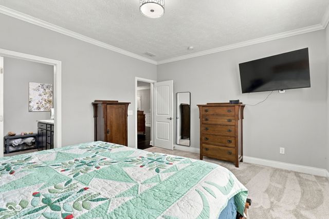 12881 Deer Bank Road, Fishers, IN 46037