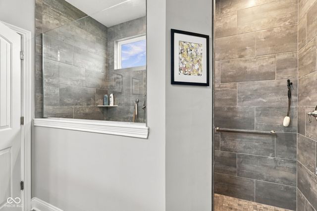 12881 Deer Bank Road, Fishers, IN 46037