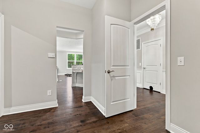 12881 Deer Bank Road, Fishers, IN 46037