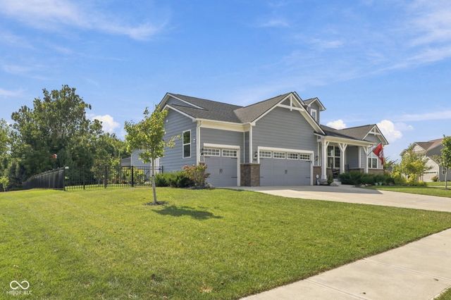 12881 Deer Bank Road, Fishers, IN 46037