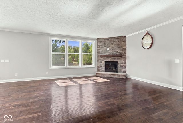 12881 Deer Bank Road, Fishers, IN 46037