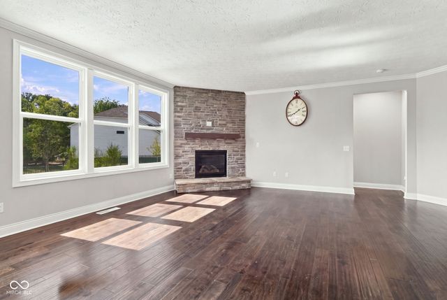 12881 Deer Bank Road, Fishers, IN 46037