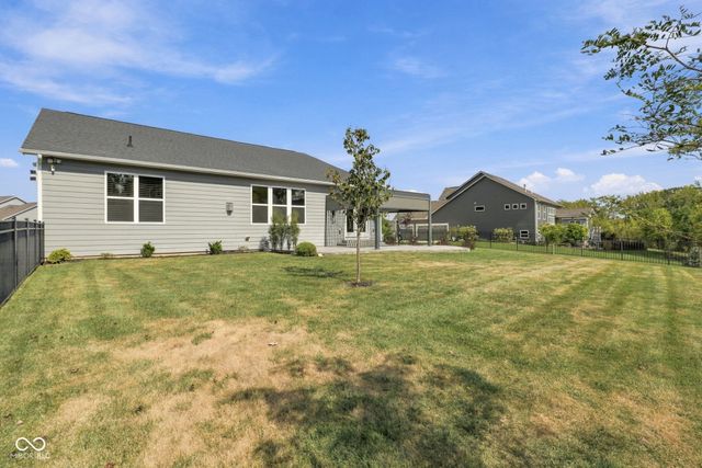 12881 Deer Bank Road, Fishers, IN 46037
