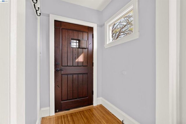 931 931 Bancroft Way, Berkeley, CA 94710