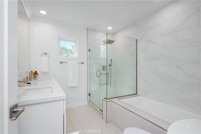401 Seaward Road 2, Corona Del Mar, CA 92625