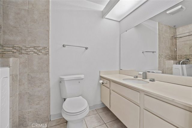 22438 Raven Way, Grand Terrace, CA 92313