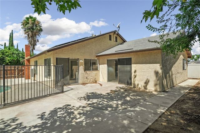 22438 Raven Way, Grand Terrace, CA 92313