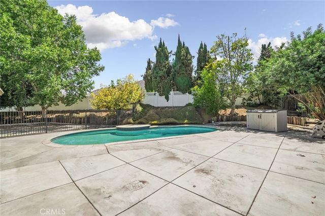 22438 Raven Way, Grand Terrace, CA 92313