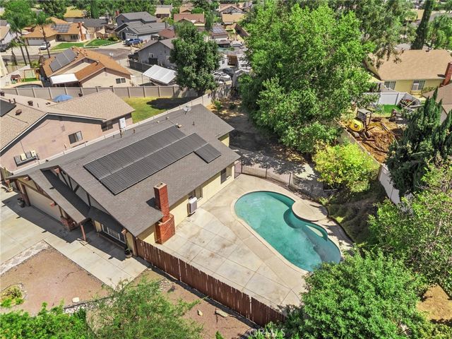 22438 Raven Way, Grand Terrace, CA 92313