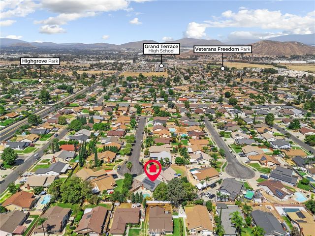 22438 Raven Way, Grand Terrace, CA 92313