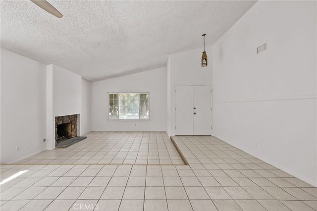 22438 Raven Way, Grand Terrace, CA 92313