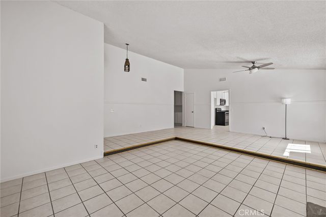 22438 Raven Way, Grand Terrace, CA 92313
