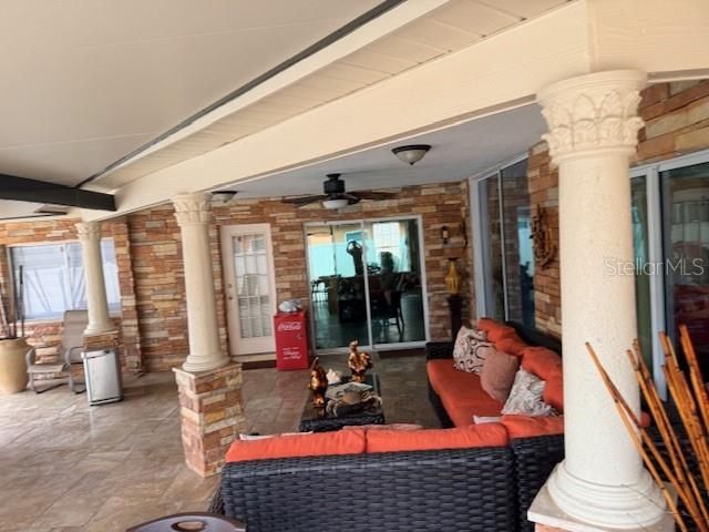 18116 SWEET JASMINE DRIVE, Tampa, FL 33647