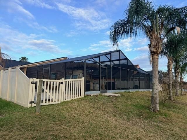 18116 SWEET JASMINE DRIVE, Tampa, FL 33647