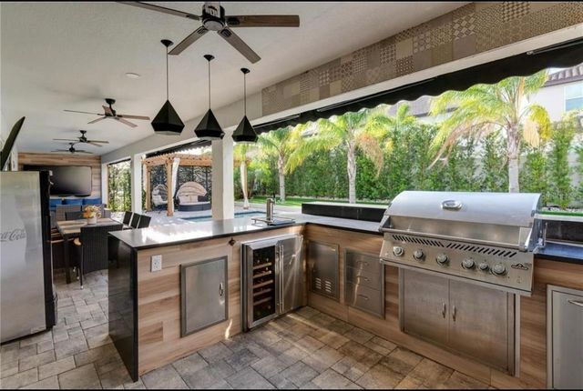 8109 LUDINGTON CIRCLE, Orlando, FL 32836