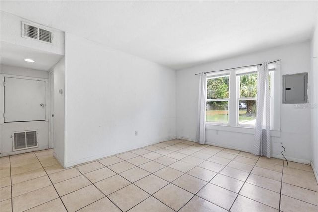 1049 MONROE STREET, Lakeland, FL 33801