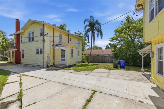 1049 MONROE STREET, Lakeland, FL 33801