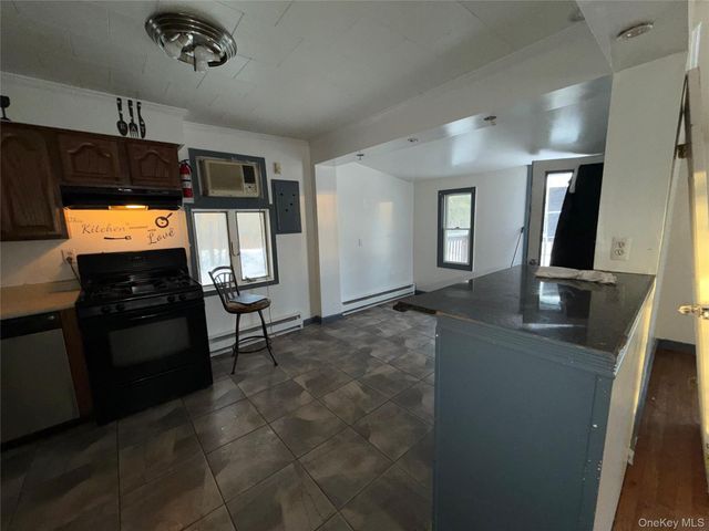 74 Highview Terrace, Bloomingburg, NY 12721