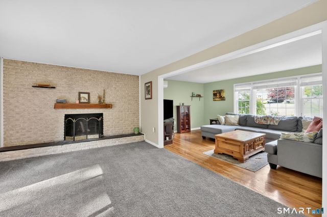 120 Apple Road, Tolland, CT 06084