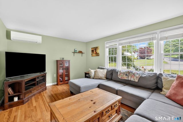 120 Apple Road, Tolland, CT 06084