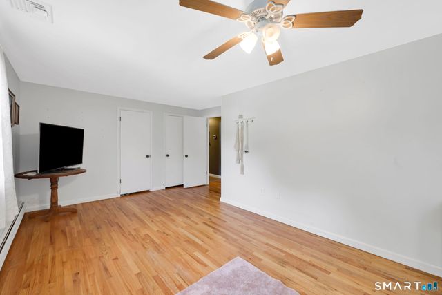 120 Apple Road, Tolland, CT 06084