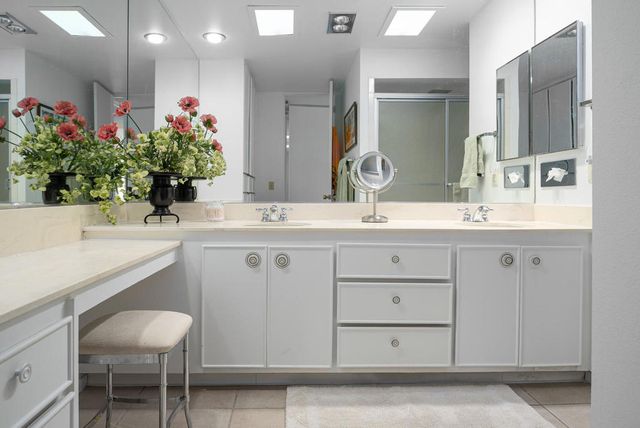 97 Westlake Circle, Palm Springs, CA 92264