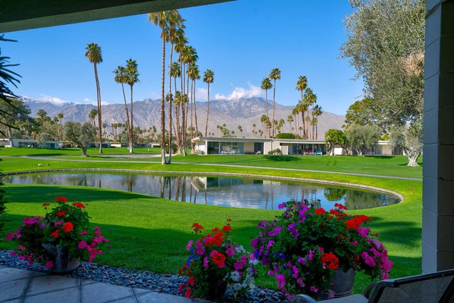 97 Westlake Circle, Palm Springs, CA 92264