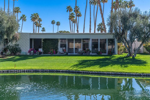 97 Westlake Circle, Palm Springs, CA 92264