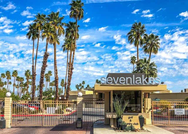 97 Westlake Circle, Palm Springs, CA 92264