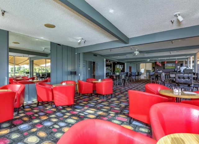 97 Westlake Circle, Palm Springs, CA 92264