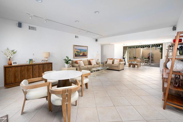 97 Westlake Circle, Palm Springs, CA 92264