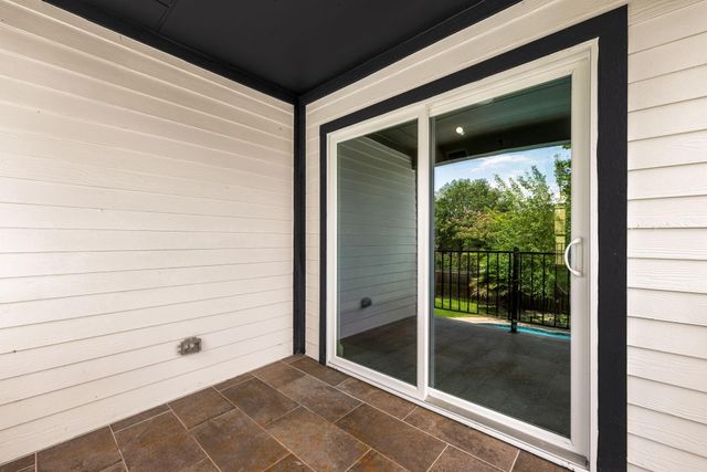 914 Sugar Mountain Court, Sugar Land, TX 77498