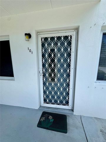 11201 80TH AVENUE 101, Seminole, FL 33772