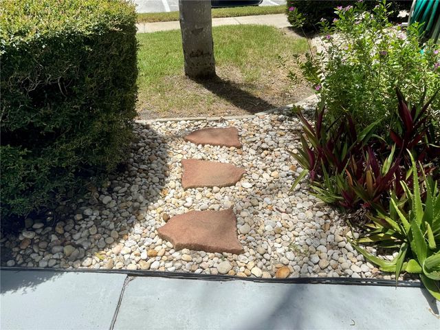 11201 80TH AVENUE 101, Seminole, FL 33772