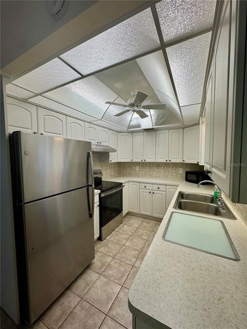 11201 80TH AVENUE 101, Seminole, FL 33772