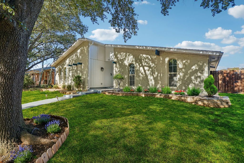 1505 Carnation Drive, Lewisville, TX 75067