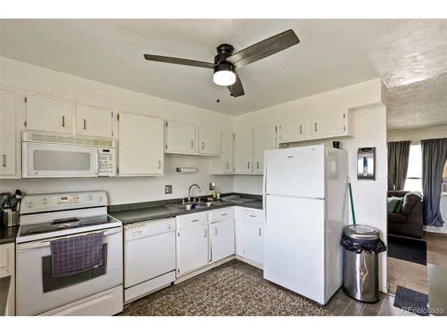 9457 W 56th Pl, Arvada, CO 80002