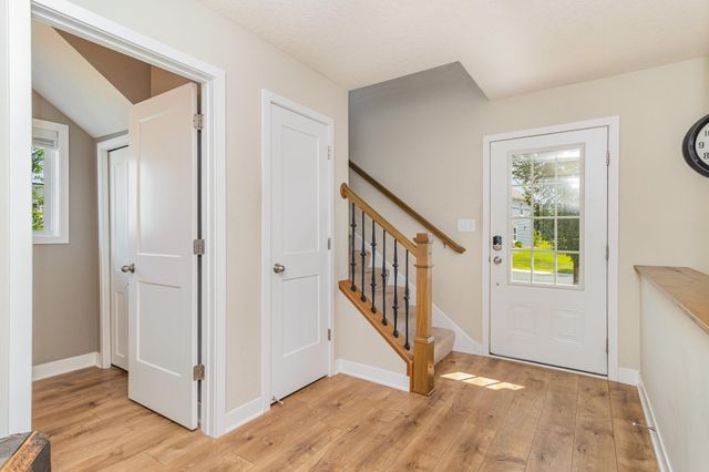 13958 Lupine Trail NE, Prior Lake, MN 55372