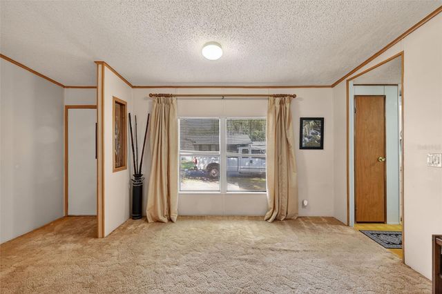 904 MAPLEWOOD STREET, Tavares, FL 32778