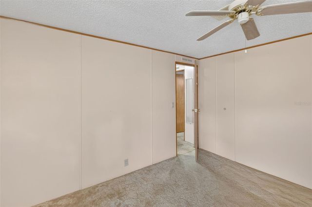 904 MAPLEWOOD STREET, Tavares, FL 32778