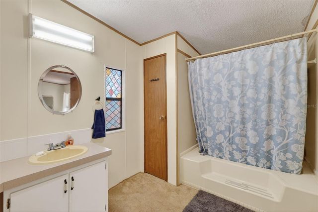 904 MAPLEWOOD STREET, Tavares, FL 32778