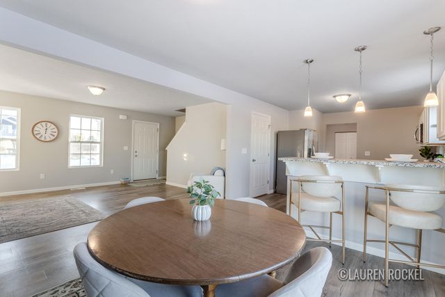 433 Oak View Drive, Middleville Vlg, MI 49333