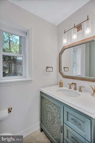 406 TENNESSEE AVE, Alexandria, VA 22305