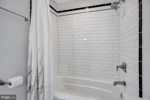 406 TENNESSEE AVE, Alexandria, VA 22305