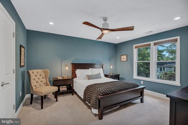 406 TENNESSEE AVE, Alexandria, VA 22305