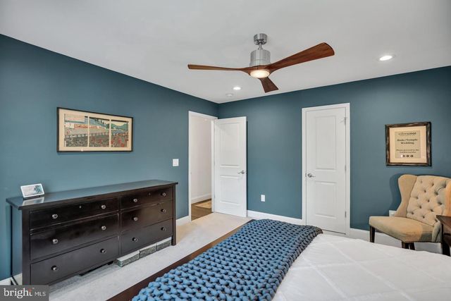 406 TENNESSEE AVE, Alexandria, VA 22305
