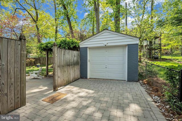 406 TENNESSEE AVE, Alexandria, VA 22305