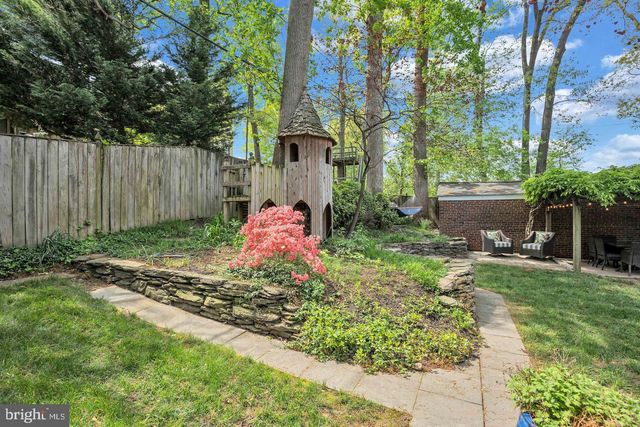 406 TENNESSEE AVE, Alexandria, VA 22305